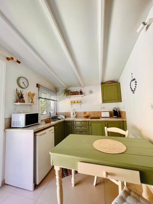 Apartamento Under The Vine Garden House Platánion Exterior foto