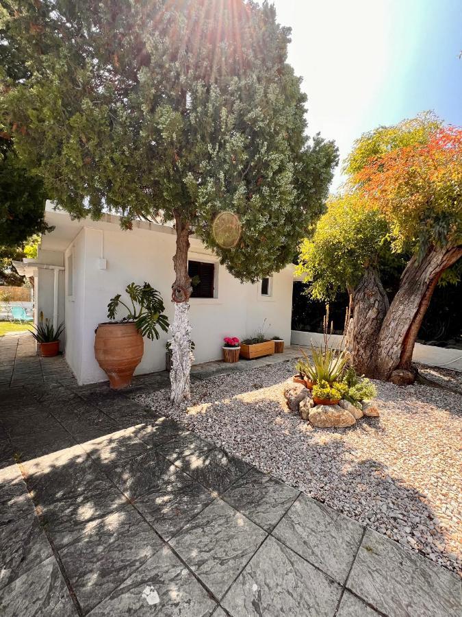 Apartamento Under The Vine Garden House Platánion Exterior foto